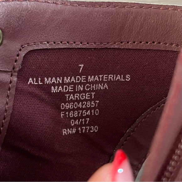 LIKE NEW Booties - Picture 6 of 8